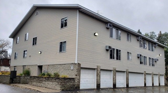 LJ East apartments